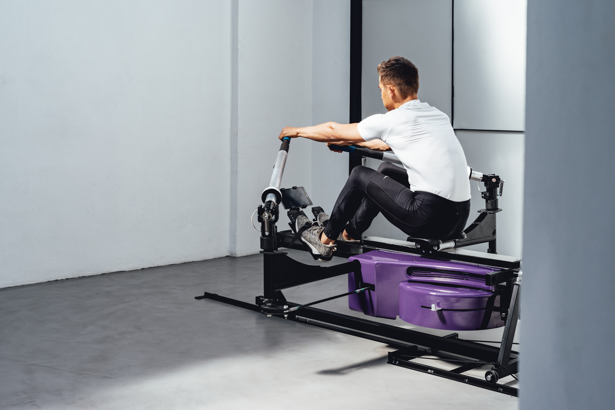 Professional rower on the worlds best rowing machine BIOROWER Pro
