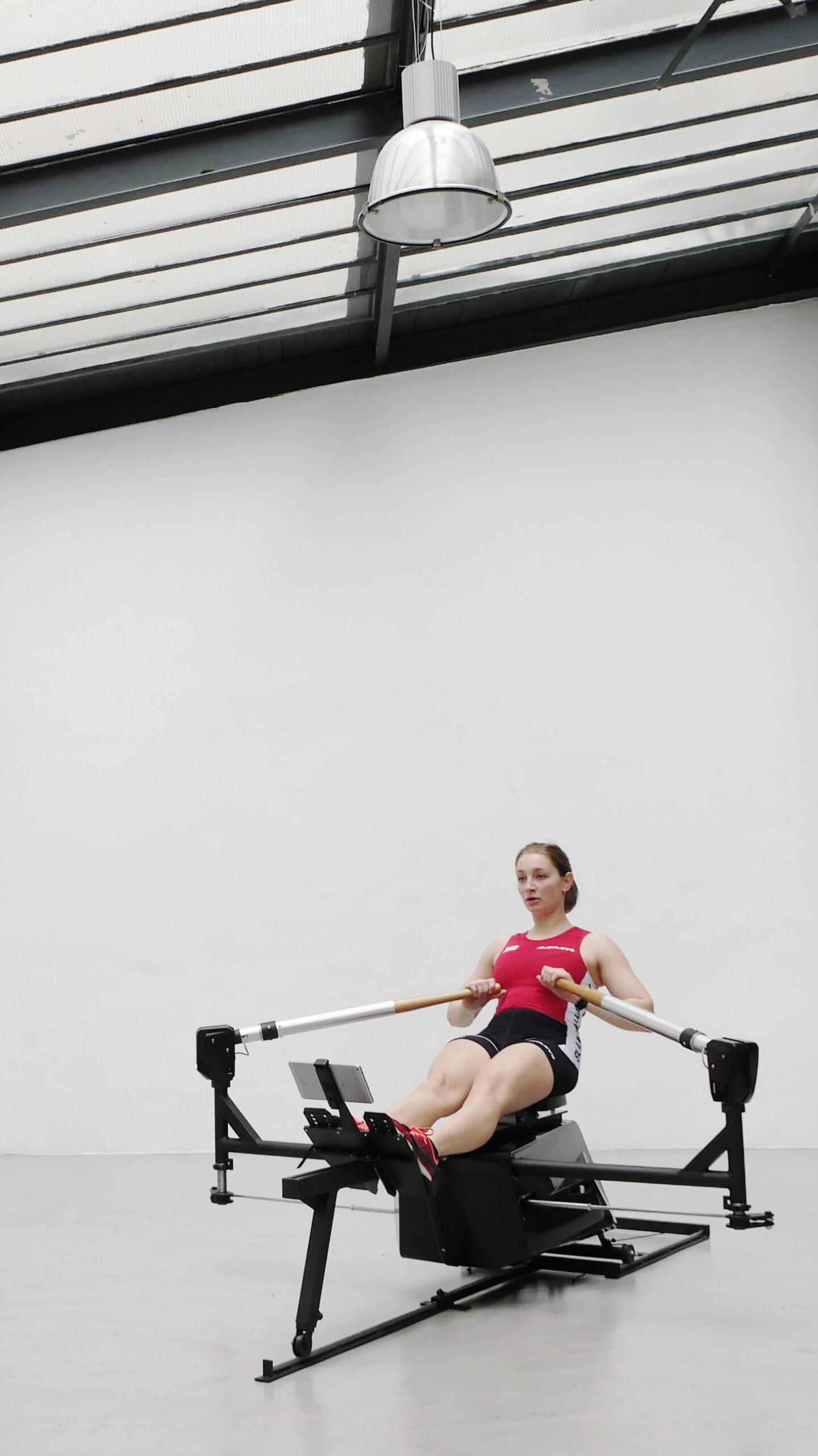 Indoor sculling machine BIOROWER Club - the original cockpit geometry from the rowing boat, the original adjustability, the original resistance feeling
